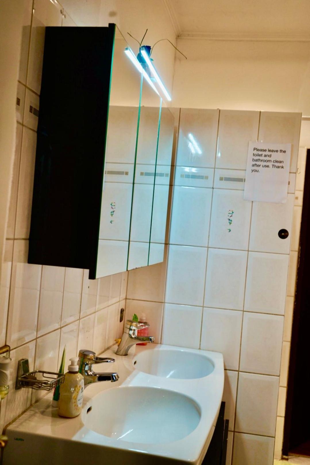 Schoepfwerk Hostel 10 Βιέννη Εξωτερικό φωτογραφία