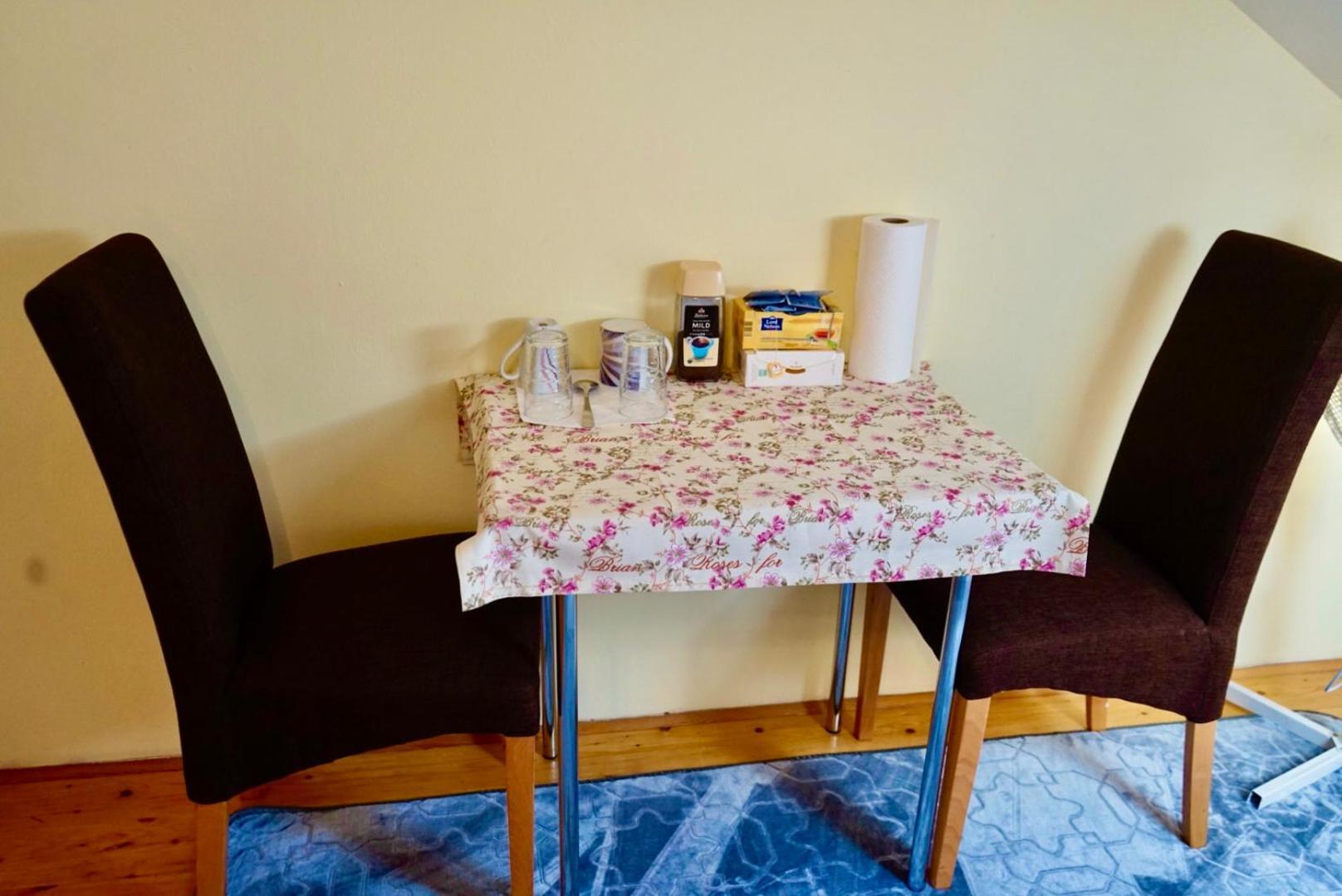 Schoepfwerk Hostel 10 Βιέννη Εξωτερικό φωτογραφία